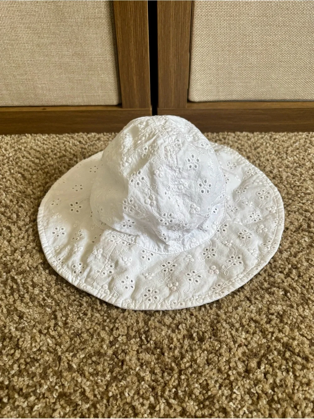 Carter's White Eyelet Sun Hat 12-18M Cotton